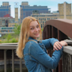 Meet your Posher, Erica